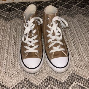 Converse Kids Sneakers in Tan and White